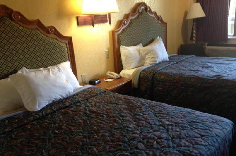 Days Inn By Wyndham San Marcos Zewnętrze zdjęcie