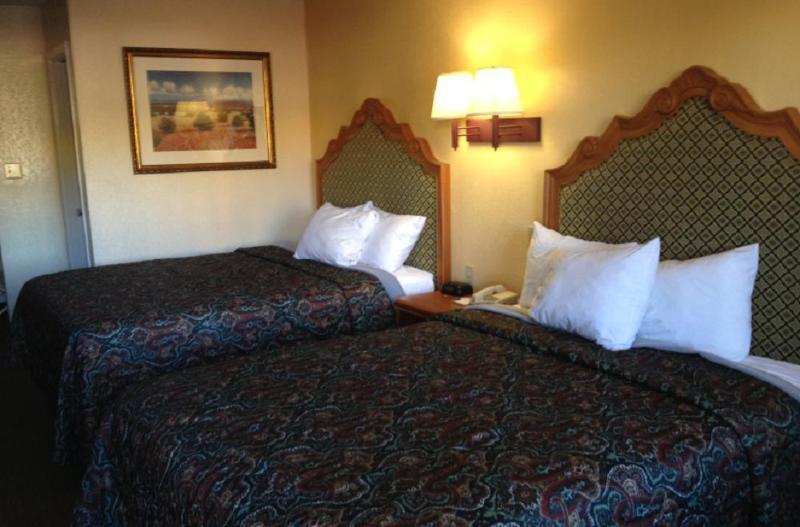 Days Inn By Wyndham San Marcos Zewnętrze zdjęcie